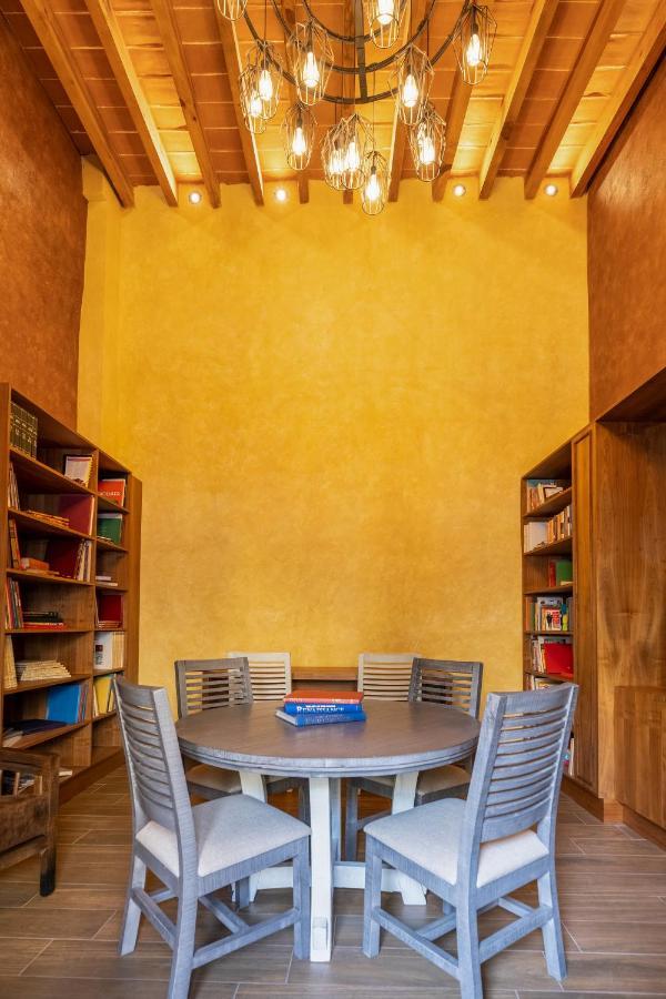 Hotel Patio Santiago ケレタロ エクステリア 写真